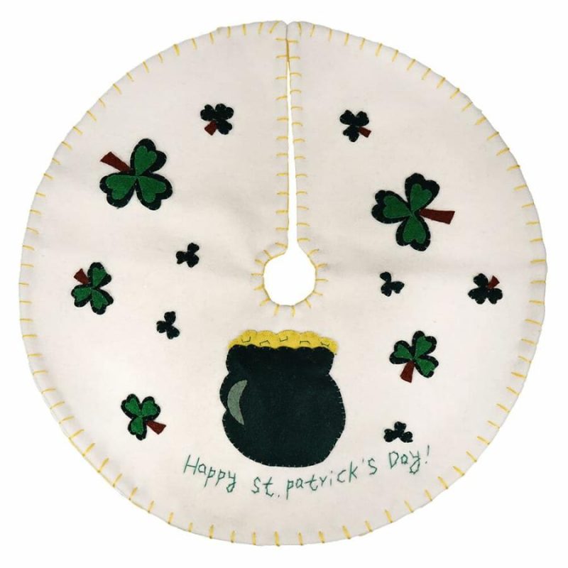 Happy St. Patrick’s Day! Tree Skirt  |  St. Patrick’s Day