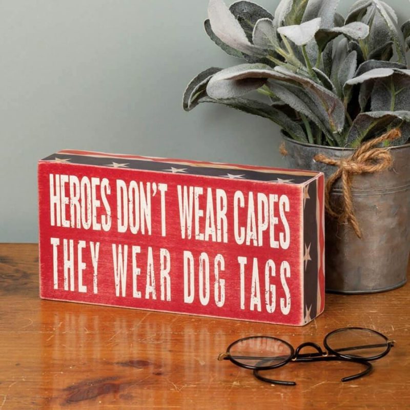 Heroes Dog Tags Box Sign  |  Patriotic