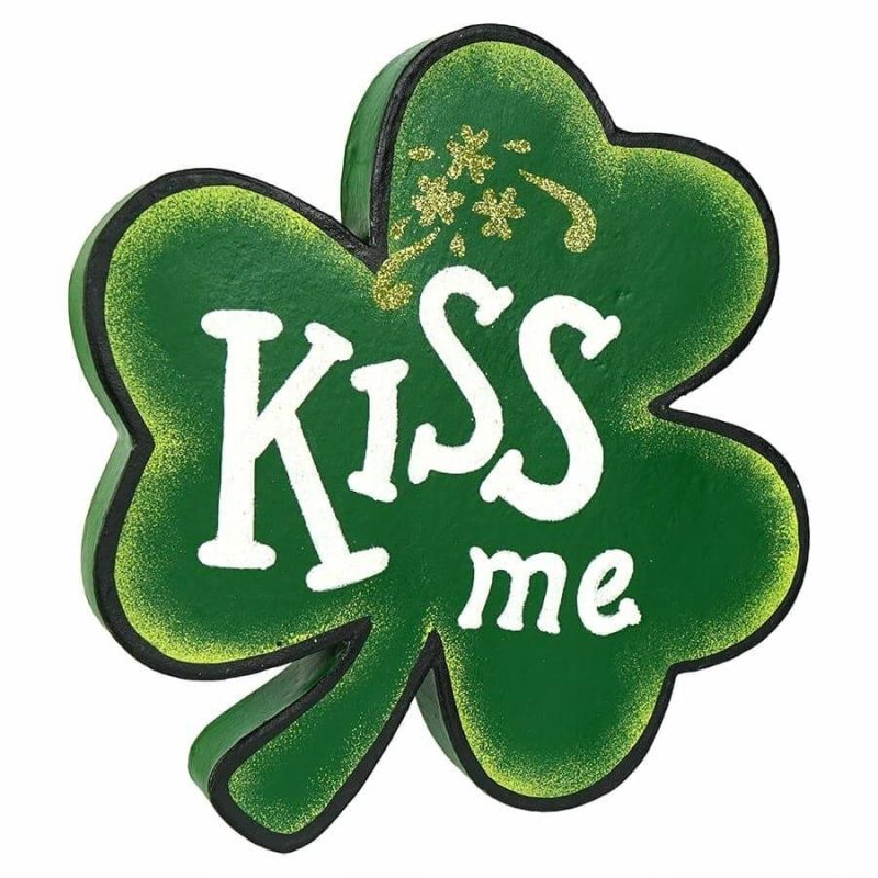 Kiss Me Shamrock  |  St. Patrick’s Day