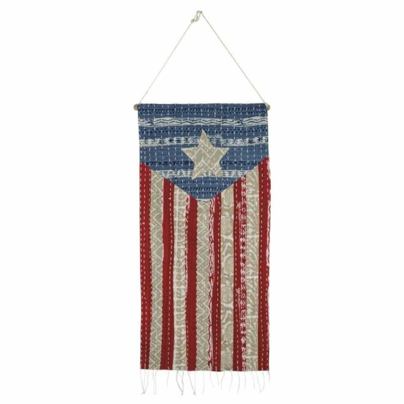 Patriotic Stars ‘N Stripes Wall Hanging  |  Patriotic